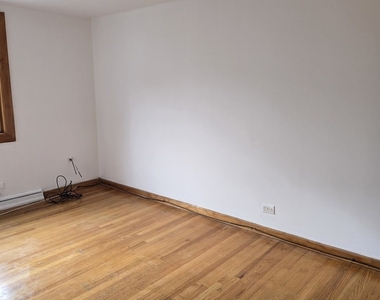 1813 W Norwood Street - Photo Thumbnail 14