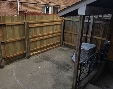 1813 W Norwood Street - Photo Thumbnail 16