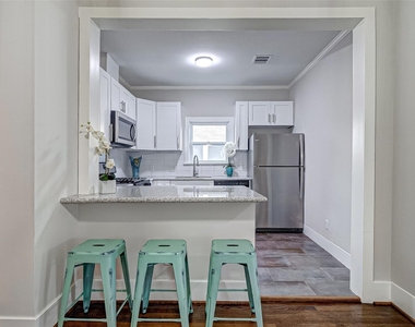 2420 Huldy Street - Photo Thumbnail 7