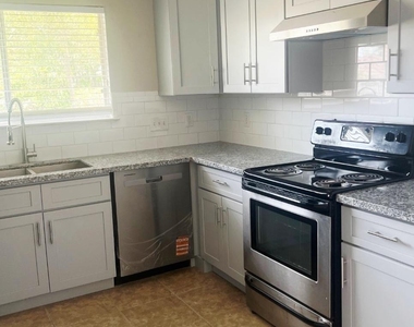 1114 Blue Diamond Drive - Photo Thumbnail 3