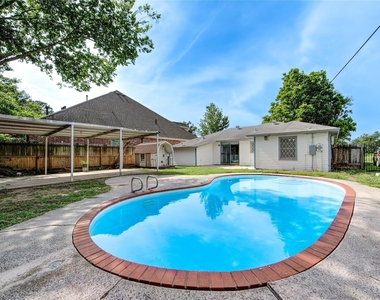 6919 Schiller Street - Photo Thumbnail 26
