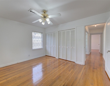 6919 Schiller Street - Photo Thumbnail 16