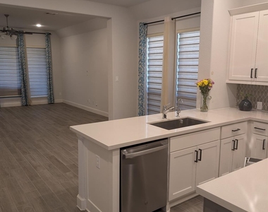 8767 Blue Coral Lane - Photo Thumbnail 12