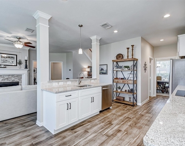 5222 Summerside Drive - Photo Thumbnail 45