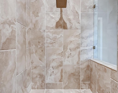 5222 Summerside Drive - Photo Thumbnail 11
