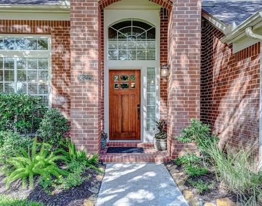 5222 Summerside Drive - Photo Thumbnail 39