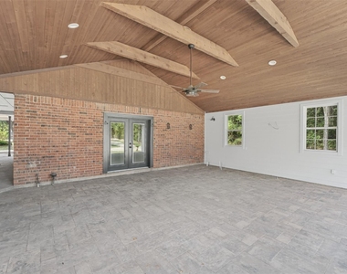 15276 Capitol Hill Road - Photo Thumbnail 1