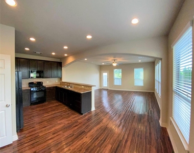 36 Woodland Hills Drive - Photo Thumbnail 1