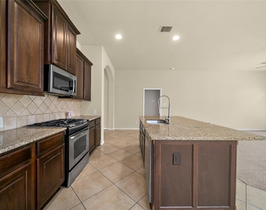 26327 Mercy Moss Lane - Photo Thumbnail 11