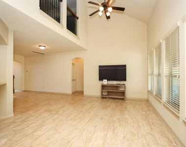 3222 Selene Drive - Photo Thumbnail 6