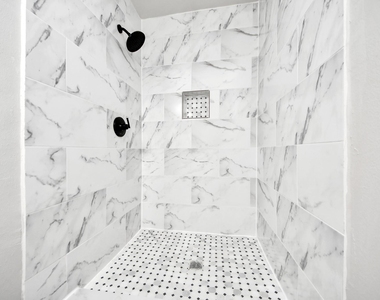 505 Jasmine Street - Photo Thumbnail 13
