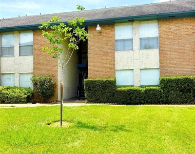 8360 Jorine Drive - Photo Thumbnail 18