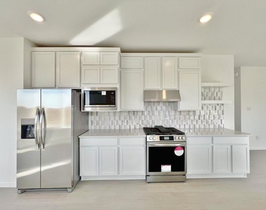 6766 Sunset Velvet Drive - Photo Thumbnail 3