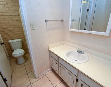 1522 Beaumont Road - Photo Thumbnail 15