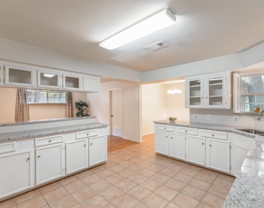10902 Saint Marys Lane - Photo Thumbnail 11