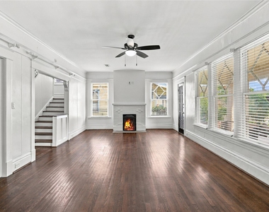 808 W Main Street - Photo Thumbnail 2