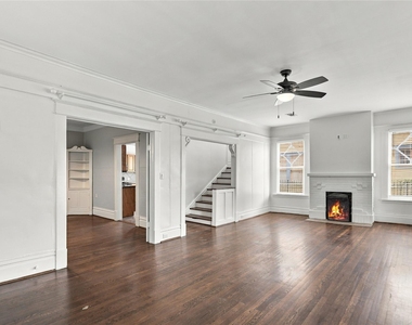 808 W Main Street - Photo Thumbnail 3