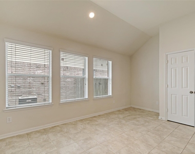 12804 Flat Creek Drive - Photo Thumbnail 23