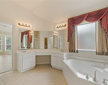 12804 Flat Creek Drive - Photo Thumbnail 24