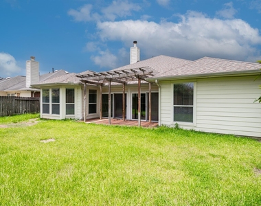 12804 Flat Creek Drive - Photo Thumbnail 33