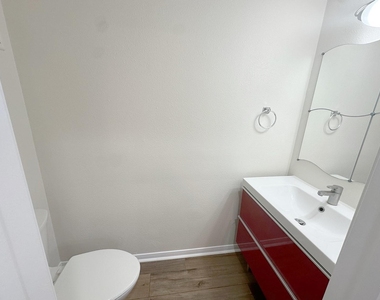 424 15th Street - Photo Thumbnail 10