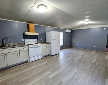 17726 Rio Bravo Boulevard - Photo Thumbnail 5