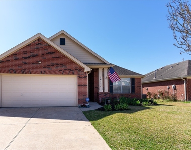 16123 Hitching Post Court - Photo Thumbnail 1