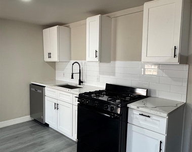 3417 Wisconsin Street - Photo Thumbnail 1