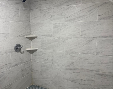 3417 Wisconsin Street - Photo Thumbnail 13