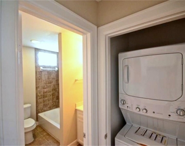 2710 Hullsmith Drive - Photo Thumbnail 11