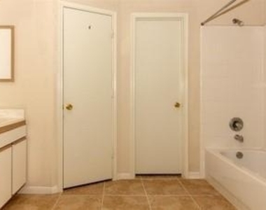 19514 Oleander Ridge Way - Photo Thumbnail 5