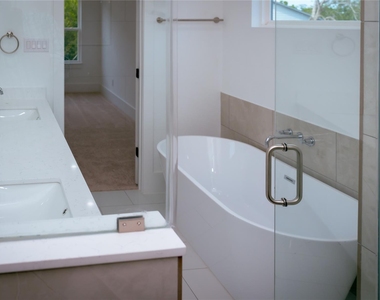 6728 Peerless Street - Photo Thumbnail 22