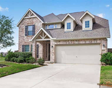 4403 Silvergrass Lane - Photo Thumbnail 3
