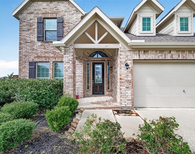 4403 Silvergrass Lane - Photo Thumbnail 4