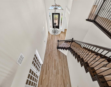 4403 Silvergrass Lane - Photo Thumbnail 40