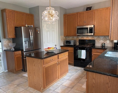10411 Black Sands Drive - Photo Thumbnail 28