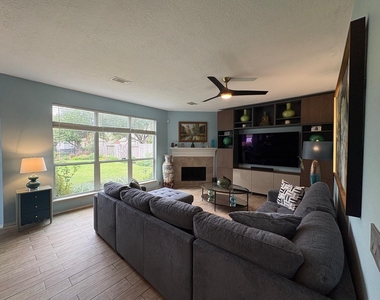 10411 Black Sands Drive - Photo Thumbnail 19