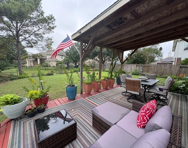 10411 Black Sands Drive - Photo Thumbnail 32
