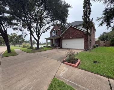 10411 Black Sands Drive - Photo Thumbnail 2