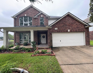 10411 Black Sands Drive - Photo Thumbnail 10
