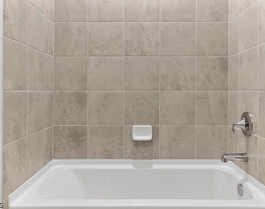 14882 Portico Boulevard - Photo Thumbnail 24