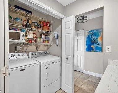 4257 Island Circle - Photo Thumbnail 22