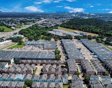 3703 Main Plaza Drive - Photo Thumbnail 37