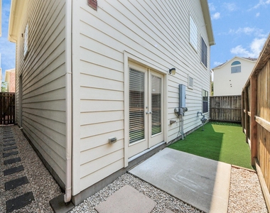 3703 Main Plaza Drive - Photo Thumbnail 20