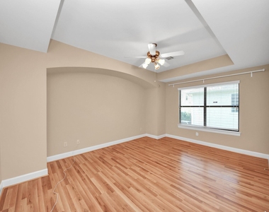 3703 Main Plaza Drive - Photo Thumbnail 14