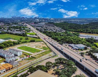 3703 Main Plaza Drive - Photo Thumbnail 38