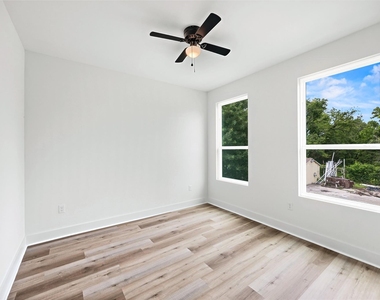 8445 Furray Road - Photo Thumbnail 11