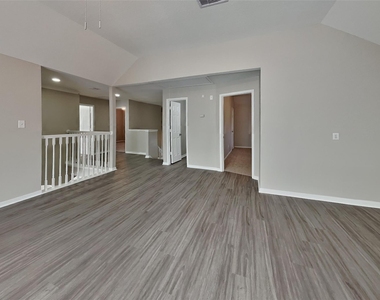 27089 Monarch Wood Drive - Photo Thumbnail 20