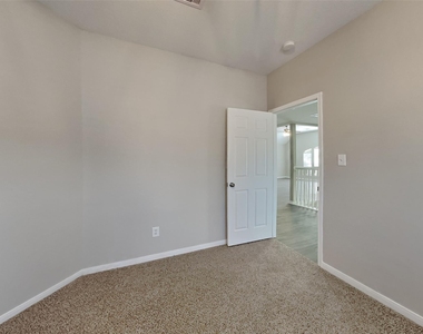 27089 Monarch Wood Drive - Photo Thumbnail 13