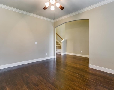 1315 Ralston Branch Way Way - Photo Thumbnail 5